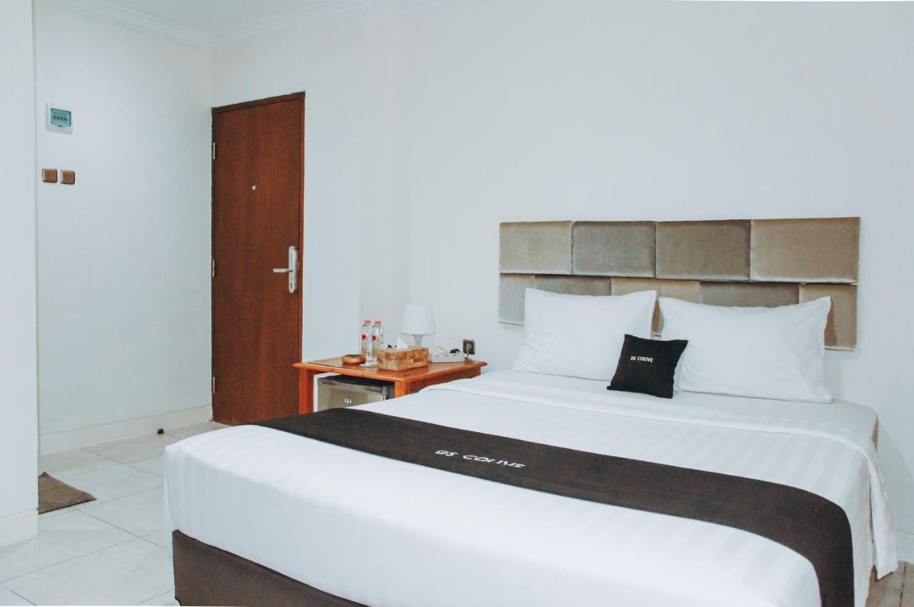 Ds Colive Marina Airport Hotel Semarang Exterior photo